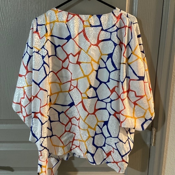 La Chemise Women's Large Side Tie Blouse - Picture 6 of 6